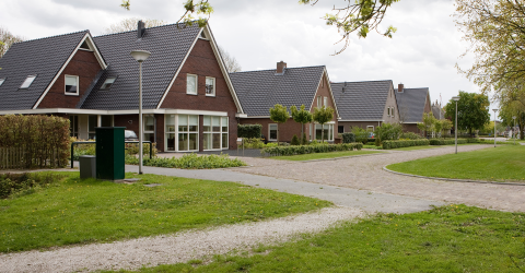 Huizen in een groene woonomgeving